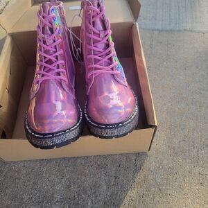 Steve Madden Girls Holographic Pink Boots